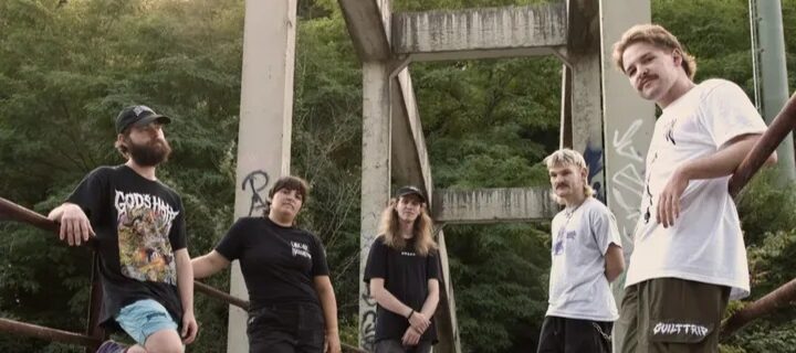 Die Bandmitglieder von Disinclined